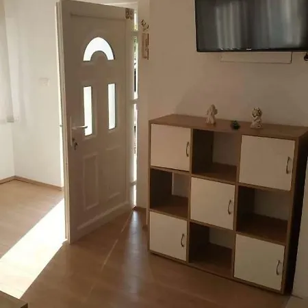 Apartamento Apartman Tanja Vir