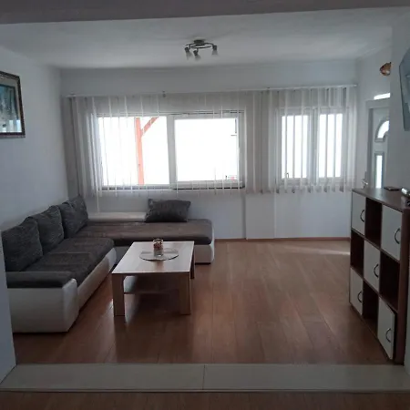 Apartman Tanja Lejlighed